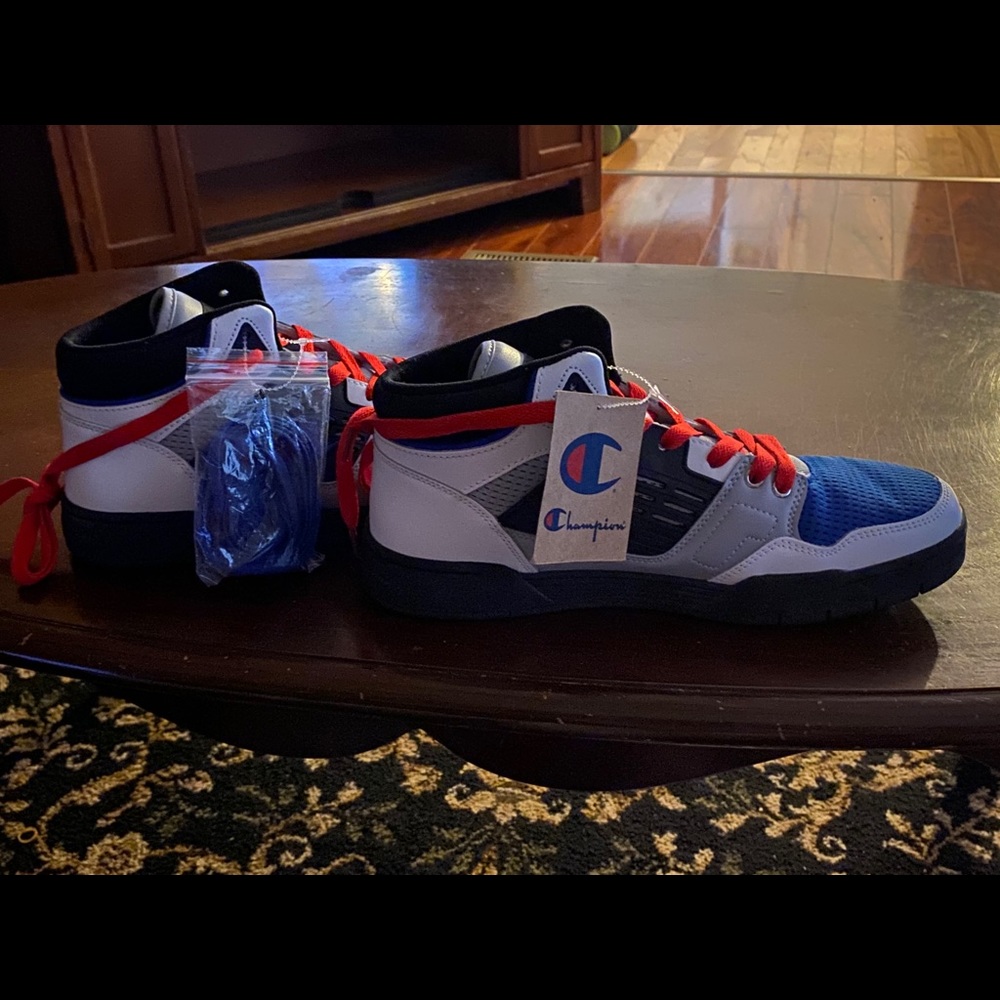 Brand new never worn Champion 3 on 3’s